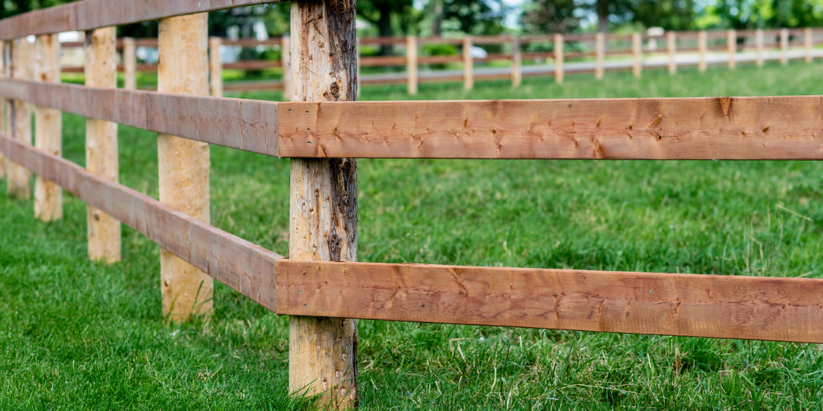 Maintaining Your Wood Fence to Combat Ontario’s Weather - InLine Fence - Banner Image2